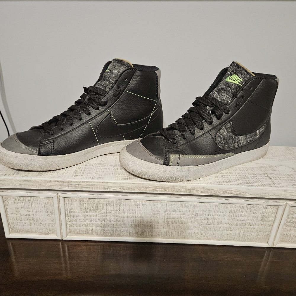 Nike Blazer Mid 77 Hi sneakers